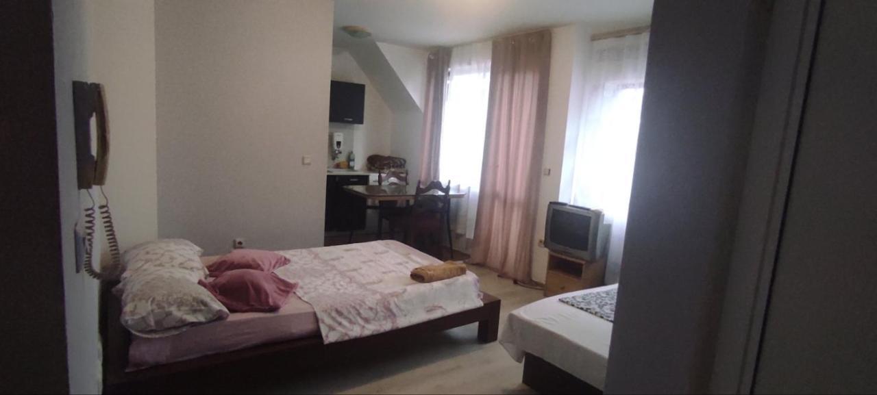 Apartment Ivaylo فارنا المظهر الخارجي الصورة